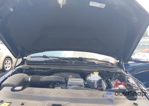 2020 Ram 1500 Limited 4X4 5'7 Box from USA, damaged, VIN 1C6SRFHT2LN192021